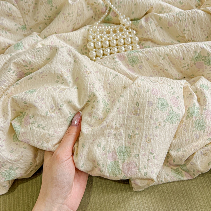 91家纺网 家纺一手货源 找家纺 一比一家纺 2025新款云感皱皱纱简单款夏被夏凉被空调被四件套 薄荷微凉