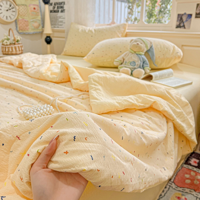 91家纺网 家纺一手货源 找家纺 一比一家纺 2025新款云感皱皱纱简单款夏被夏凉被空调被四件套 冰淇凌