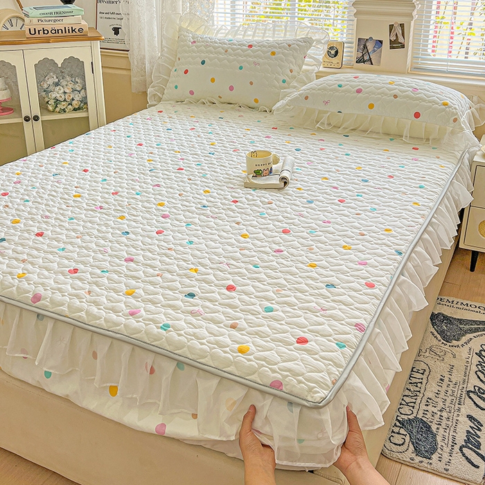 91家纺网 家纺一手货源 找家纺 艾橙家纺 2025新款雪纺花边加棉床笠款单品四件套-单枕套 彩色波点