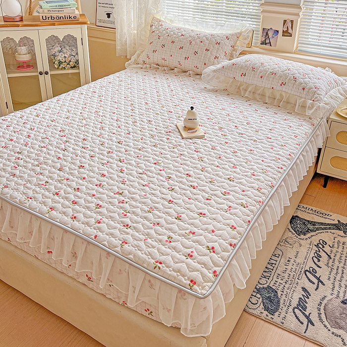 91家纺网 家纺一手货源 找家纺 艾橙家纺 2025新款雪纺花边加棉床笠款单品四件套-单枕套 樱之恋