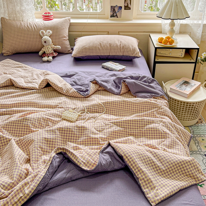 91家纺网 家纺一手货源 找家纺 一比一家纺 2025新款云感皱皱纱简单款夏被夏凉被空调被四件套 复古格