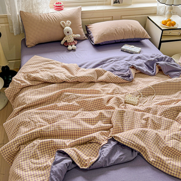 91家纺网 家纺一手货源 找家纺 一比一家纺 2025新款云感皱皱纱简单款夏被夏凉被空调被四件套 复古格