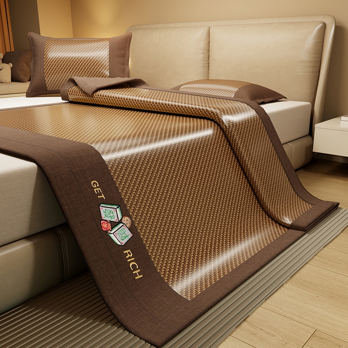 绒艺席业 2025新款抗菌刺绣凉感冰藤席 发财-深檀咖