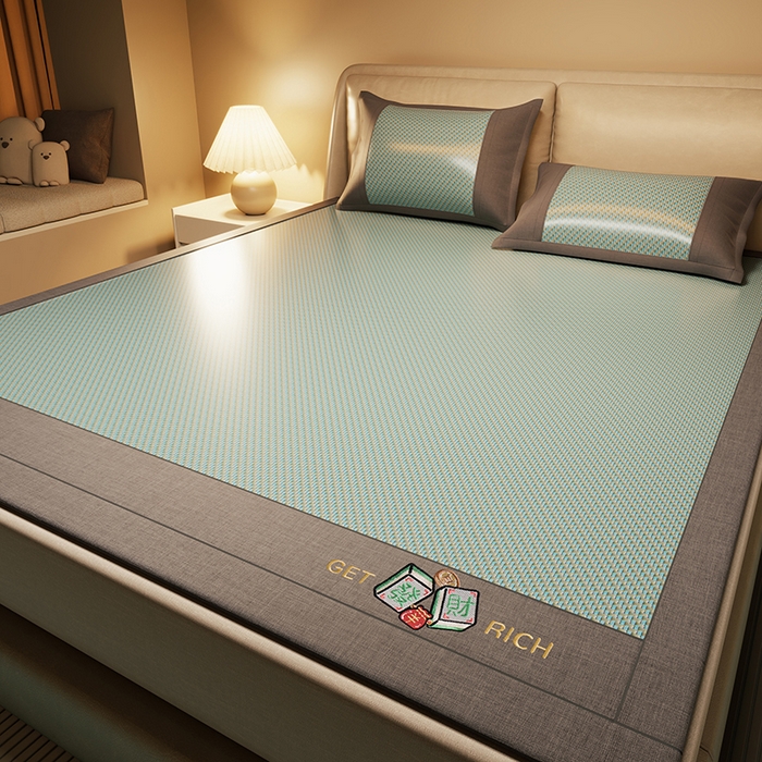 91家纺网 家纺一手货源 找家纺 绒艺席业 2025新款抗菌刺绣凉感冰藤席 发财-松木绿