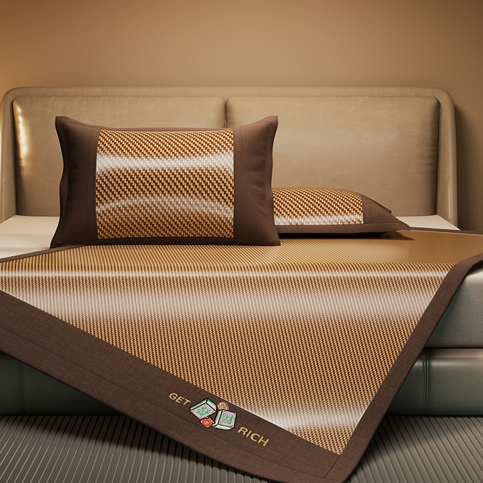 91家纺网 家纺一手货源 找家纺 绒艺席业 2025新款抗菌刺绣凉感冰藤席 发财-优雅金