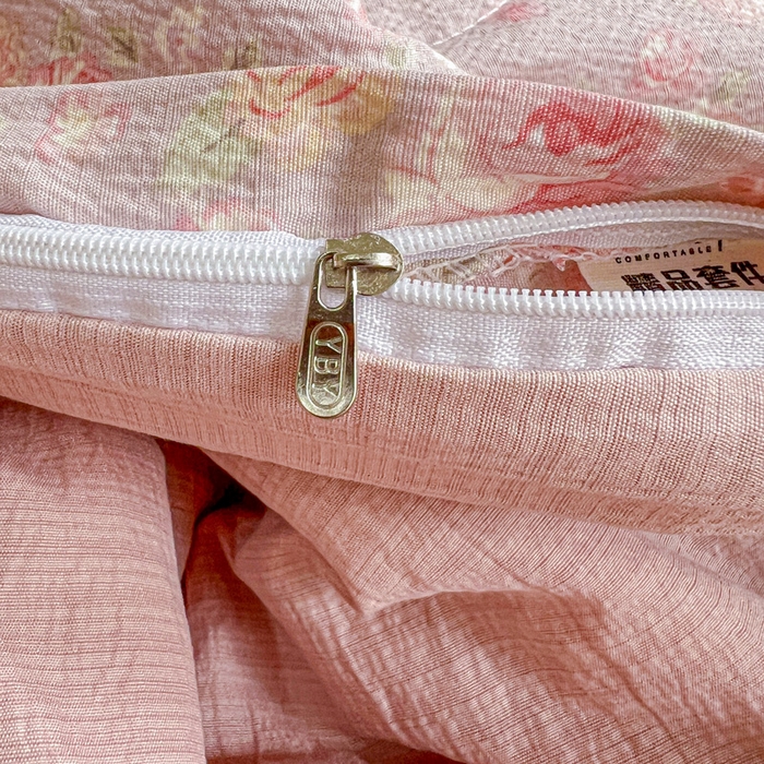 91家纺网 家纺一手货源 找家纺 一比一家纺 2025新款云感皱皱纱简单款夏被夏凉被空调被四件套 露丝