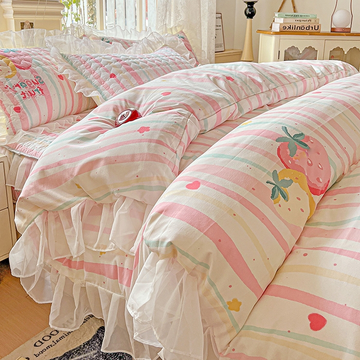 91家纺网 家纺一手货源 找家纺 艾橙家纺 2025新款雪纺花边加棉床笠款单品四件套-单床笠 糖果草莓