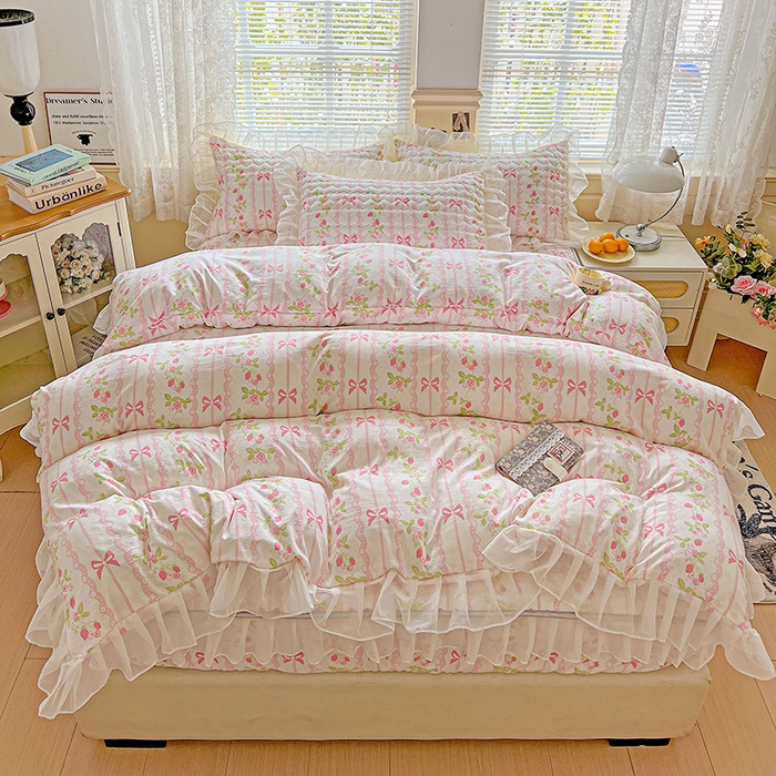 91家纺网 家纺一手货源 找家纺 艾橙家纺 2025新款雪纺花边加棉床笠款单品四件套-单床笠 微风许甜