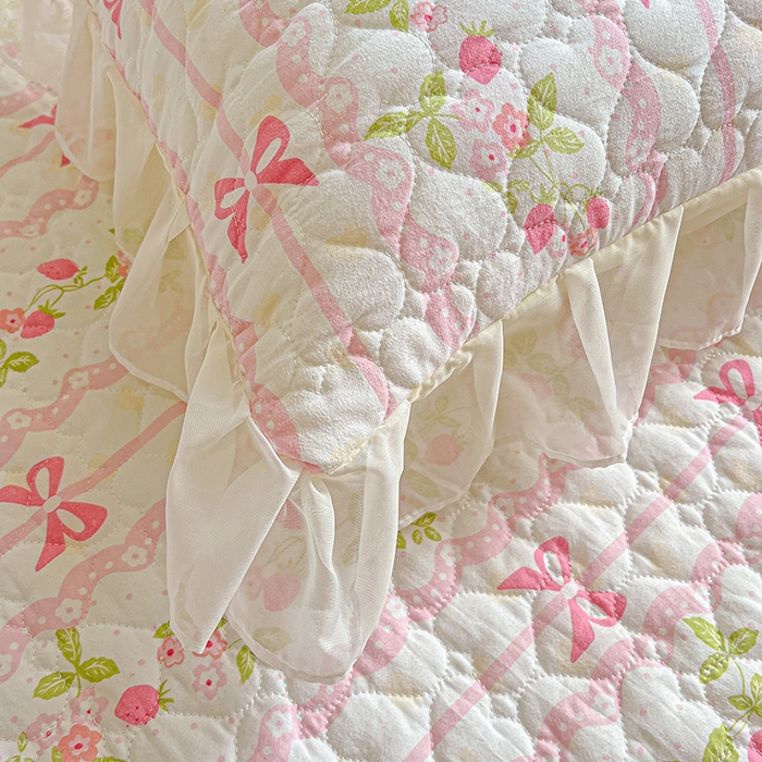 91家纺网 家纺一手货源 找家纺 艾橙家纺 2025新款雪纺花边加棉床笠款单品四件套-单床笠 微风许甜