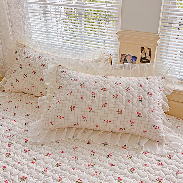 91家纺网 家纺一手货源 找家纺 艾橙家纺 2025新款雪纺花边加棉床笠款单品四件套-单床笠 樱之恋