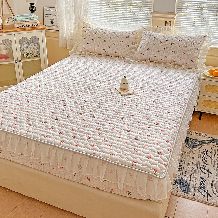 91家纺网 家纺一手货源 找家纺 艾橙家纺 2025新款雪纺花边加棉床笠款单品四件套-单床笠 樱之恋