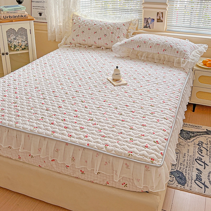 91家纺网 家纺一手货源 找家纺 艾橙家纺 2025新款雪纺花边加棉床笠款单品四件套-单床笠 樱之恋