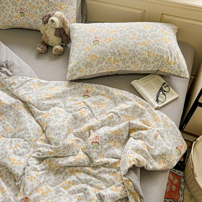 91家纺网 家纺一手货源 找家纺 一比一家纺 2025新款云感皱皱纱简单款夏被夏凉被空调被四件套 妮可