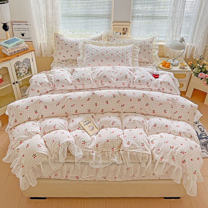 91家纺网 家纺一手货源 找家纺 艾橙家纺 2025新款雪纺花边加棉床笠款单品四件套-单床笠 樱之恋