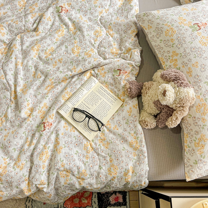 91家纺网 家纺一手货源 找家纺 一比一家纺 2025新款云感皱皱纱简单款夏被夏凉被空调被四件套 妮可