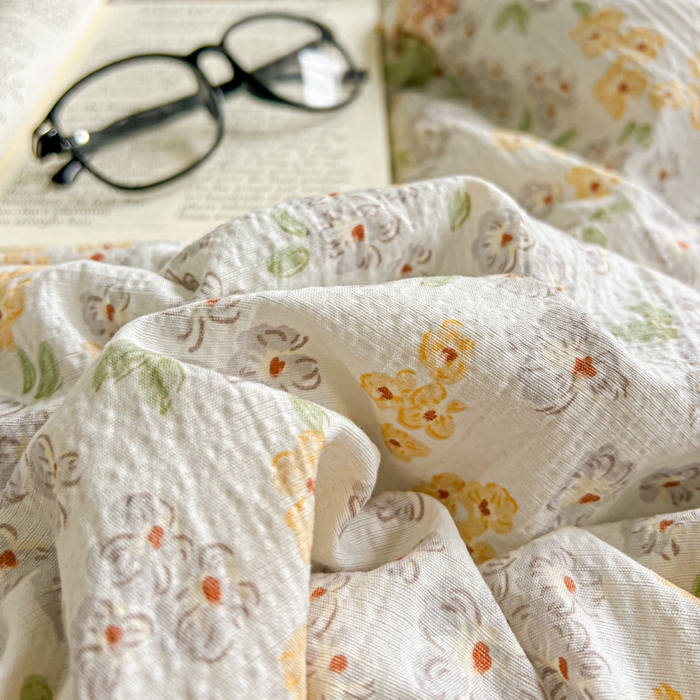 91家纺网 家纺一手货源 找家纺 一比一家纺 2025新款云感皱皱纱简单款夏被夏凉被空调被四件套 妮可