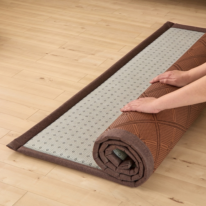 绒艺席业 2025新款PE藤席地垫 菱形格-咖色