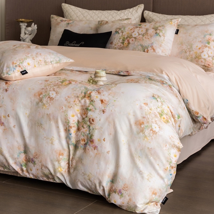 91家纺网 家纺一手货源 找家纺 佳汐蓝家纺 2025新款春夏60S贡缎长绒棉数码印花四件套 樱雪-黄