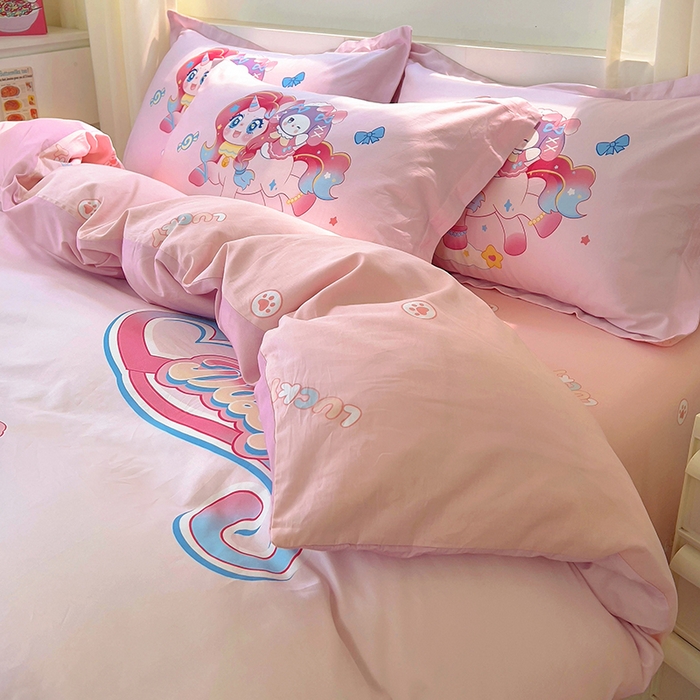 91家纺网 家纺一手货源 找家纺 浩诚 2025新款原创IP奈奈米全棉四件套-有作品登记证书 开心宝莉