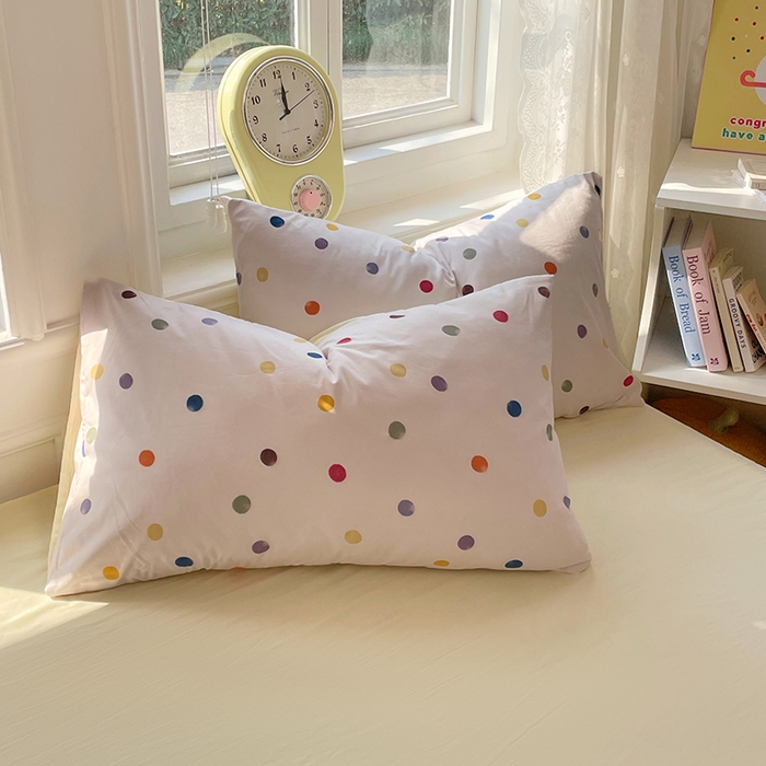 91家纺网 家纺一手货源 找家纺 思诺羽床笠 2025春夏新款小清新105克高克重水洗棉印花四件套 七彩波点