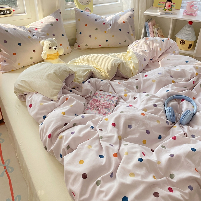 91家纺网 家纺一手货源 找家纺 思诺羽床笠 2025春夏新款小清新105克高克重水洗棉印花四件套 七彩波点