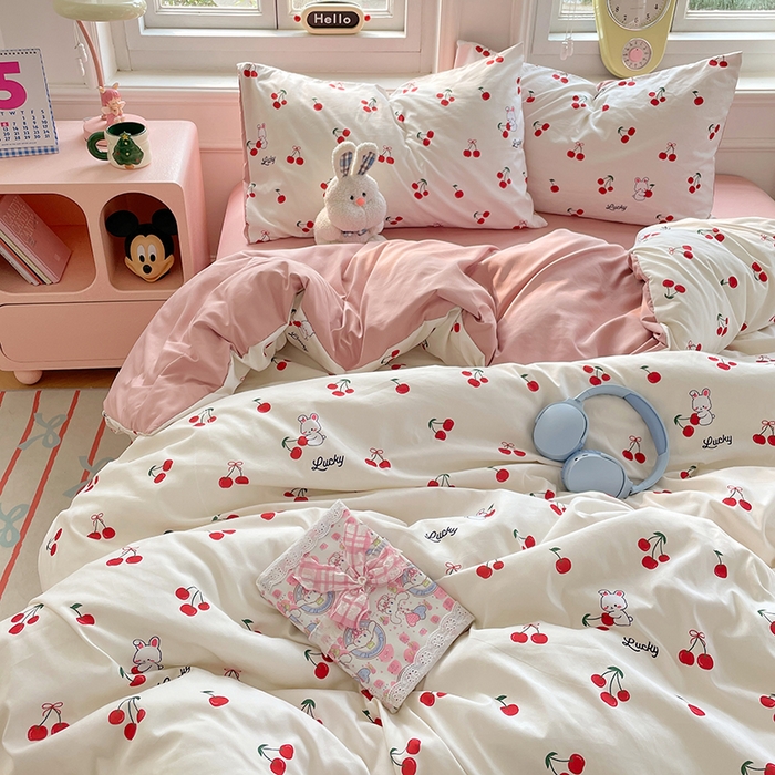 思诺羽床笠 2025春夏新款小清新105克高克重水洗棉印花四件套 甜蜜樱桃