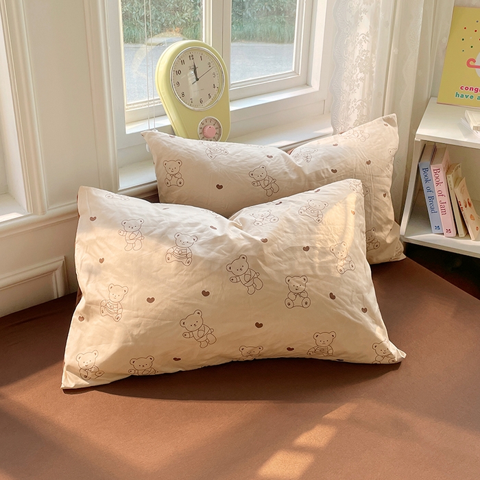 91家纺网 家纺一手货源 找家纺 思诺羽床笠 2025春夏新款小清新105克高克重水洗棉印花四件套 顽皮熊