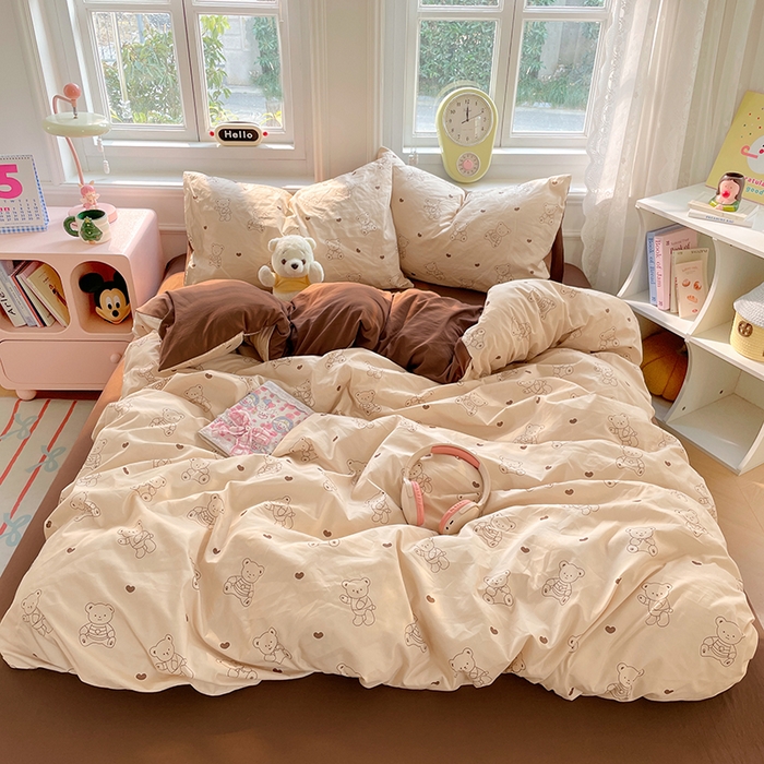 91家纺网 家纺一手货源 找家纺 思诺羽床笠 2025春夏新款小清新105克高克重水洗棉印花四件套 顽皮熊