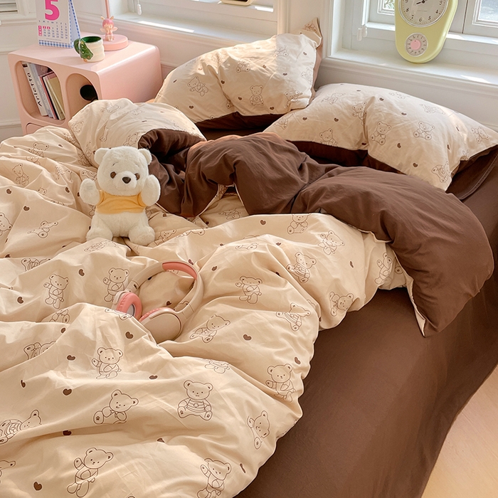 91家纺网 家纺一手货源 找家纺 思诺羽床笠 2025春夏新款小清新105克高克重水洗棉印花四件套 顽皮熊