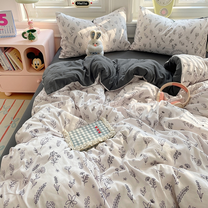 91家纺网 家纺一手货源 找家纺 思诺羽床笠 2025春夏新款小清新105克高克重水洗棉印花四件套 月影繁花