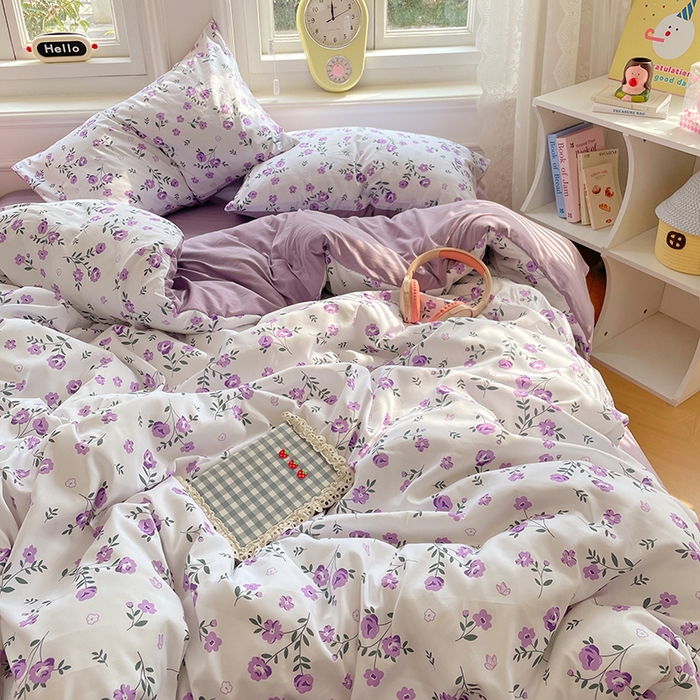 91家纺网 家纺一手货源 找家纺 思诺羽床笠 2025春夏新款小清新105克高克重水洗棉印花四件套 紫郁芳菲