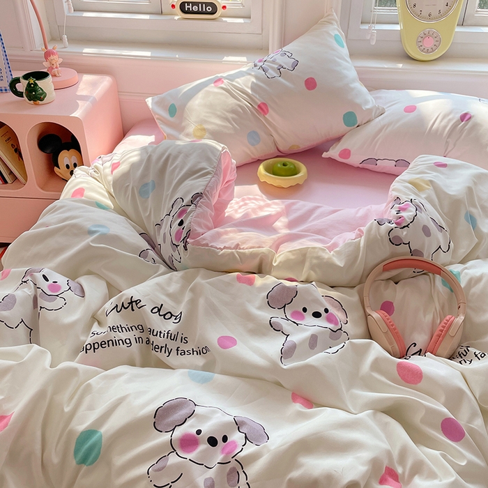 91家纺网 家纺一手货源 找家纺 思诺羽床笠 2025春夏新款小清新105克高克重水洗棉印花四件套 斑点狗