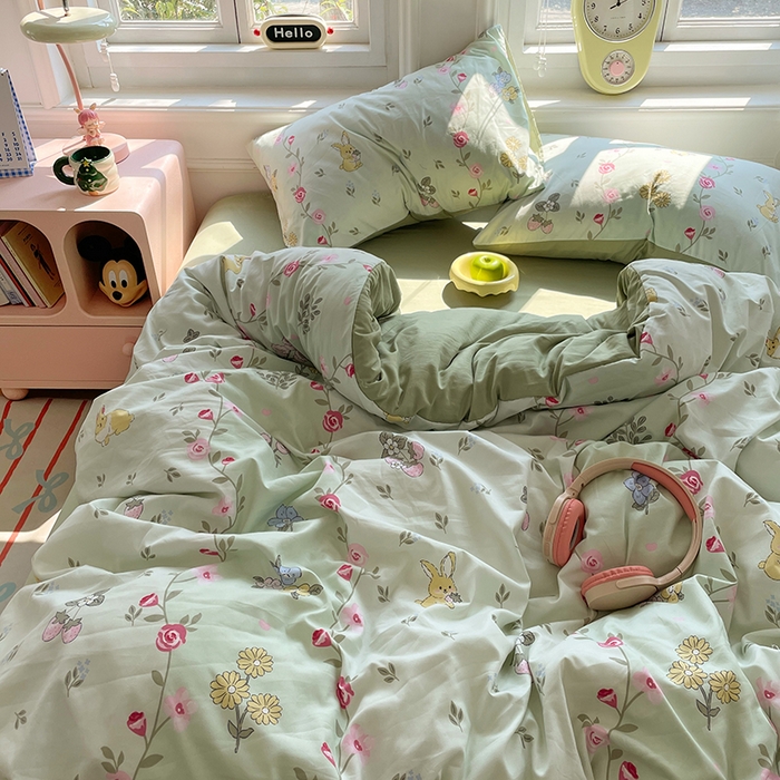 91家纺网 家纺一手货源 找家纺 思诺羽床笠 2025春夏新款小清新105克高克重水洗棉印花四件套 春日