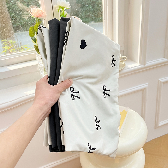 91家纺网 家纺一手货源 找家纺 思诺羽床笠 2025春夏新款小清新105克高克重水洗棉印花四件套 蝴蝶结