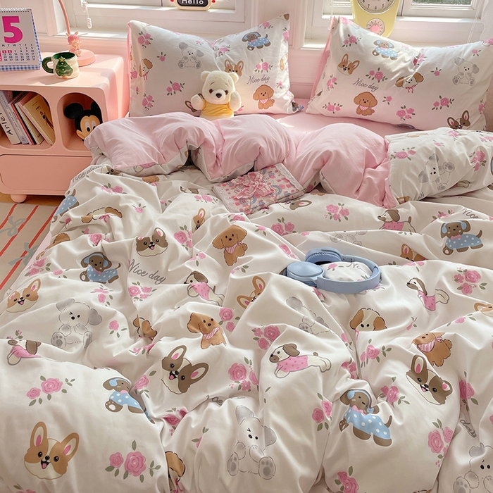 91家纺网 家纺一手货源 找家纺 思诺羽床笠 2025春夏新款小清新105克高克重水洗棉印花四件套 萌宠之家