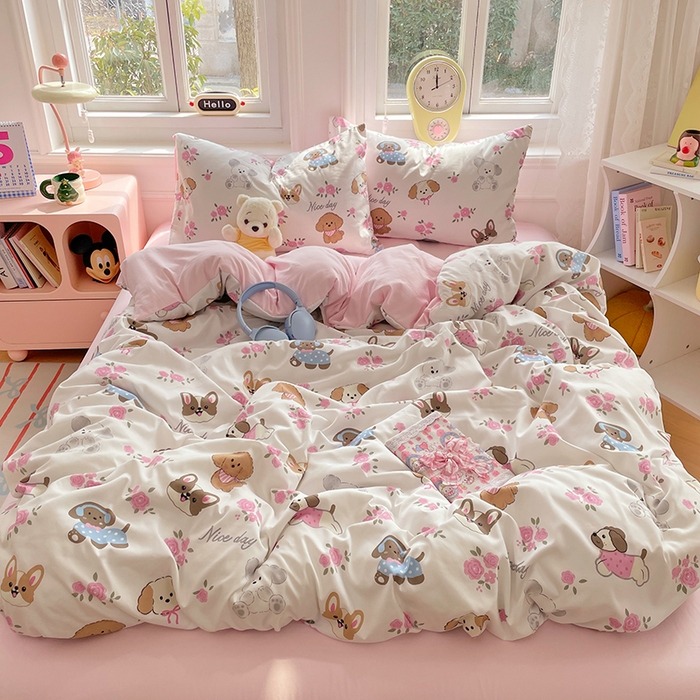 91家纺网 家纺一手货源 找家纺 思诺羽床笠 2025春夏新款小清新105克高克重水洗棉印花四件套 萌宠之家