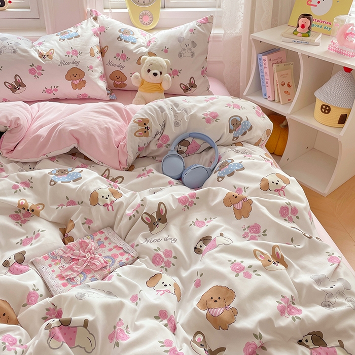 91家纺网 家纺一手货源 找家纺 思诺羽床笠 2025春夏新款小清新105克高克重水洗棉印花四件套 萌宠之家