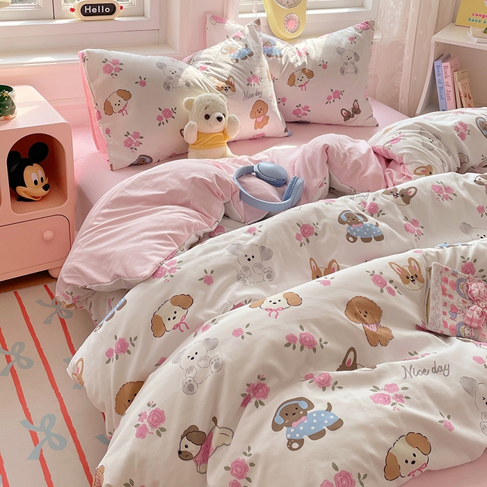 91家纺网 家纺一手货源 找家纺 思诺羽床笠 2025春夏新款小清新105克高克重水洗棉印花四件套 萌宠之家