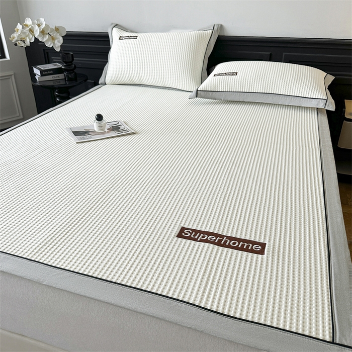 91家纺网 家纺一手货源 找家纺 笙意家纺 2025新款A类PE华夫格豆豆凉感软席-雅克系列 雅克-柔光白