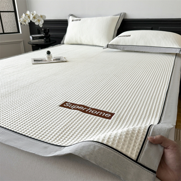 91家纺网 家纺一手货源 找家纺 笙意家纺 2025新款A类PE华夫格豆豆凉感软席-雅克系列 雅克-柔光白