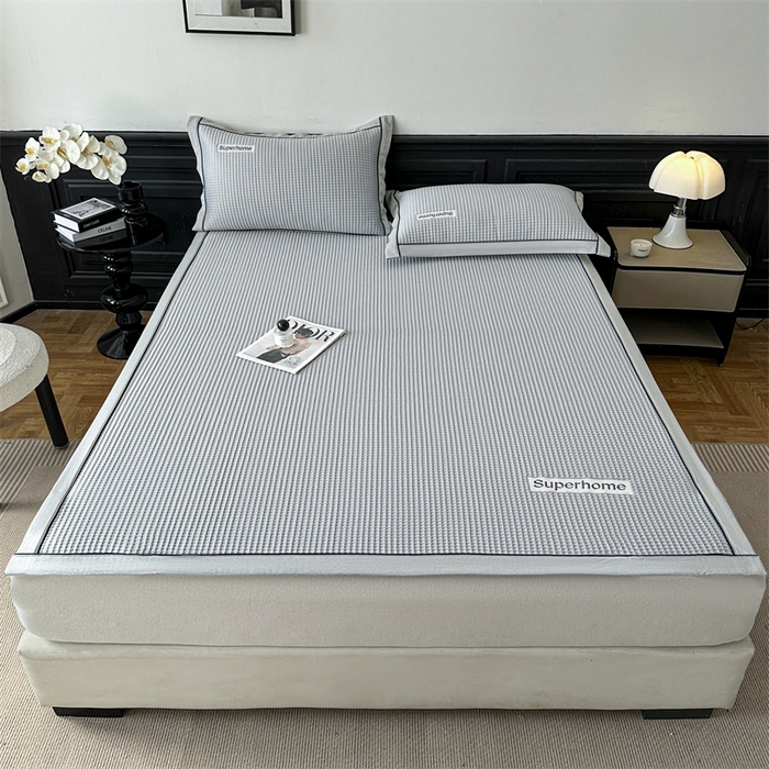 91家纺网 家纺一手货源 找家纺 笙意家纺 2025新款A类PE华夫格豆豆凉感软席-雅克系列 雅克-淡雅灰