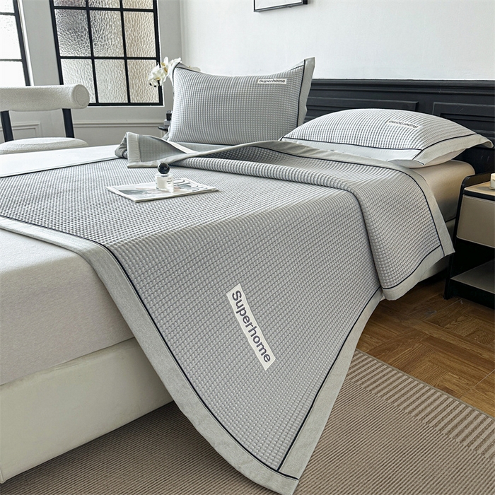 91家纺网 家纺一手货源 找家纺 笙意家纺 2025新款A类PE华夫格豆豆凉感软席-雅克系列 雅克-淡雅灰