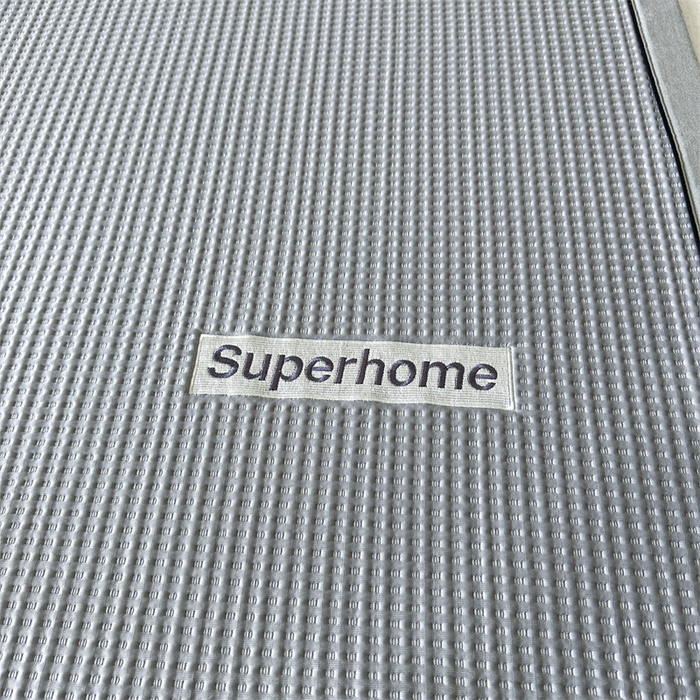 91家纺网 家纺一手货源 找家纺 笙意家纺 2025新款A类PE华夫格豆豆凉感软席-雅克系列 雅克-淡雅灰