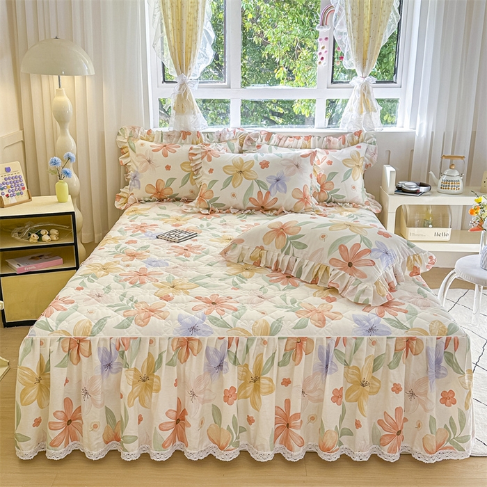 91家纺网 家纺一手货源 找家纺 忘忧草 2025新款全棉印花花边被套单件纯棉 云裳花谷