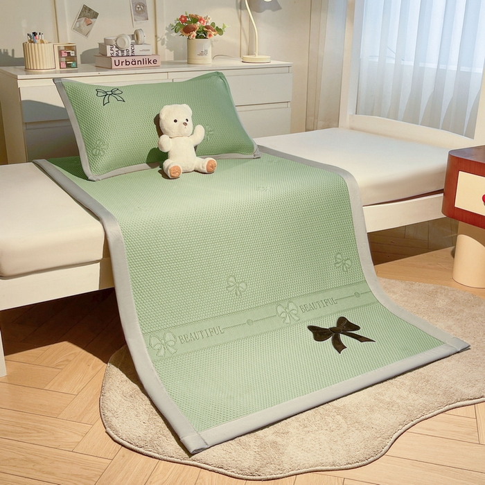 91家纺网 家纺一手货源 找家纺 （总）爱思凯家纺 2025新款【学生】PE冰豆豆凉席-绮梦系列-床席款