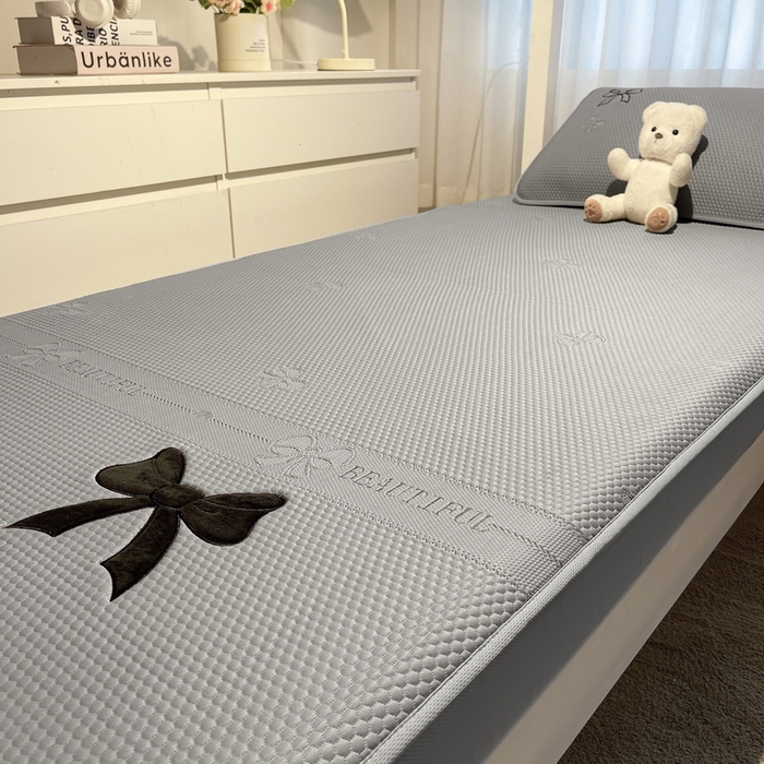 91家纺网 家纺一手货源 找家纺 （总）爱思凯家纺 2025新款【学生】PE冰豆豆凉席-绮梦系列-床笠款