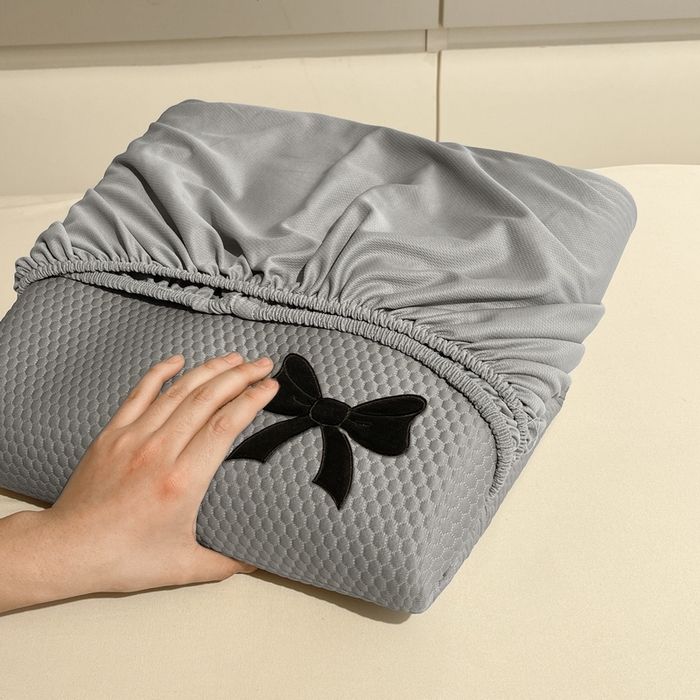 91家纺网 家纺一手货源 找家纺 （总）爱思凯家纺 2025新款【学生】PE冰豆豆凉席-绮梦系列-床笠款