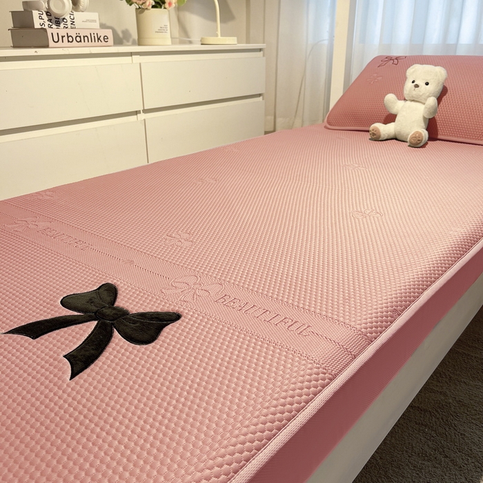 91家纺网 家纺一手货源 找家纺 （总）爱思凯家纺 2025新款【学生】PE冰豆豆凉席-绮梦系列-床笠款