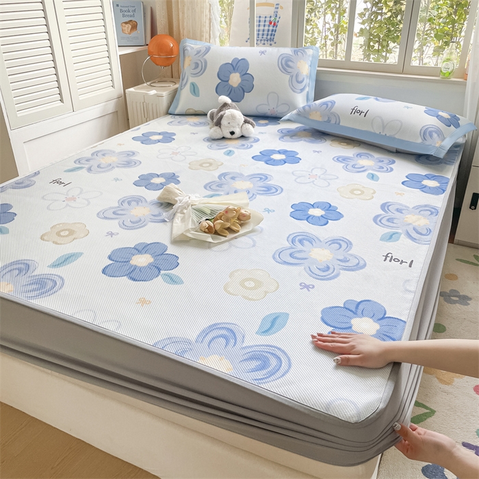 91家纺网 家纺一手货源 找家纺 美澳家纺 2025新款数码印花冰藤席凉席三件套床笠款凉席三件套 花漾星辰