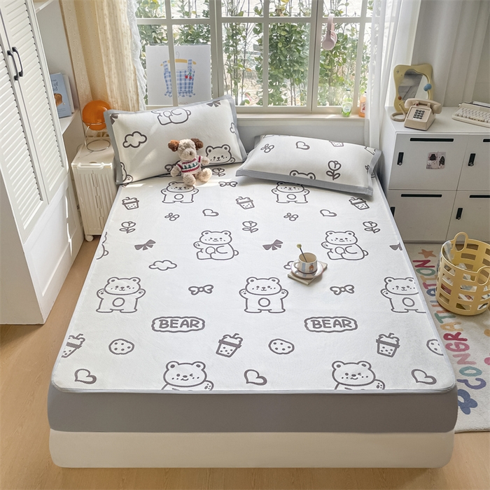 91家纺网 家纺一手货源 找家纺 美澳家纺 2025新款数码印花冰藤席凉席三件套床笠款凉席三件套 开心旺仔